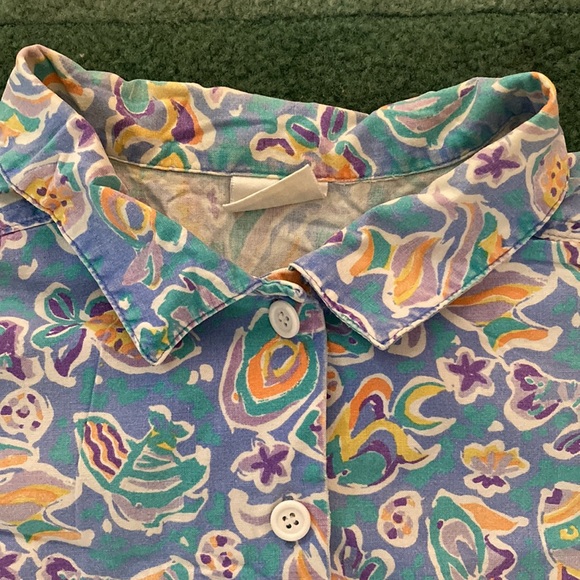 Jantzen Blue/fish motif 100% Cotton, button front & collar, front pocket, great! - Picture 3 of 5